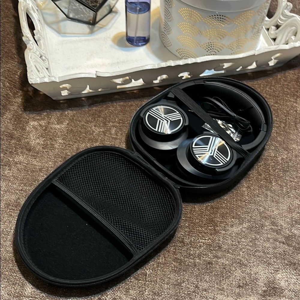 Sleek Black Over-Ear Headphones with Glossy Finish